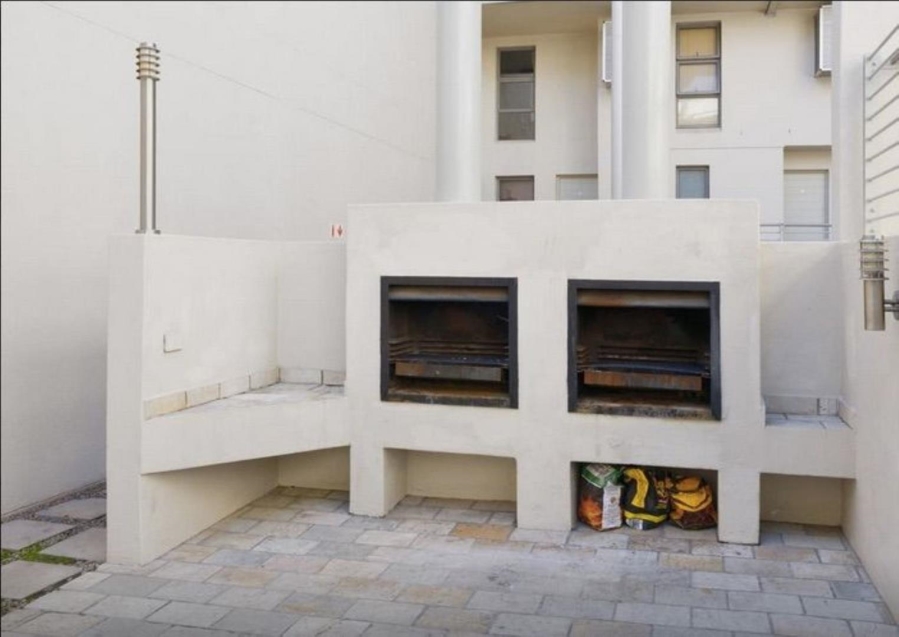 1 Bedroom Property for Sale in De Waterkant Western Cape